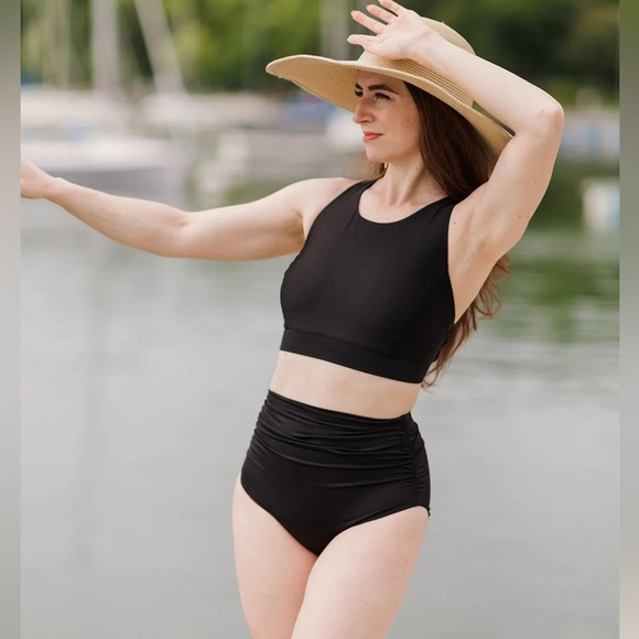 NWT WILD ISLES Stella Ruched High Waisted Bottoms Size 14/16 - Picture 6 of 8